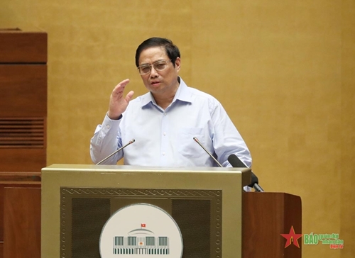 Thủ tướng Phạm Minh Chính: Tiếp tục đổi mới, hoàn thiện thể chế, chính sách, kịp thời tháo gỡ vướng mắc trong công tác quản lý và sử dụng đất đai